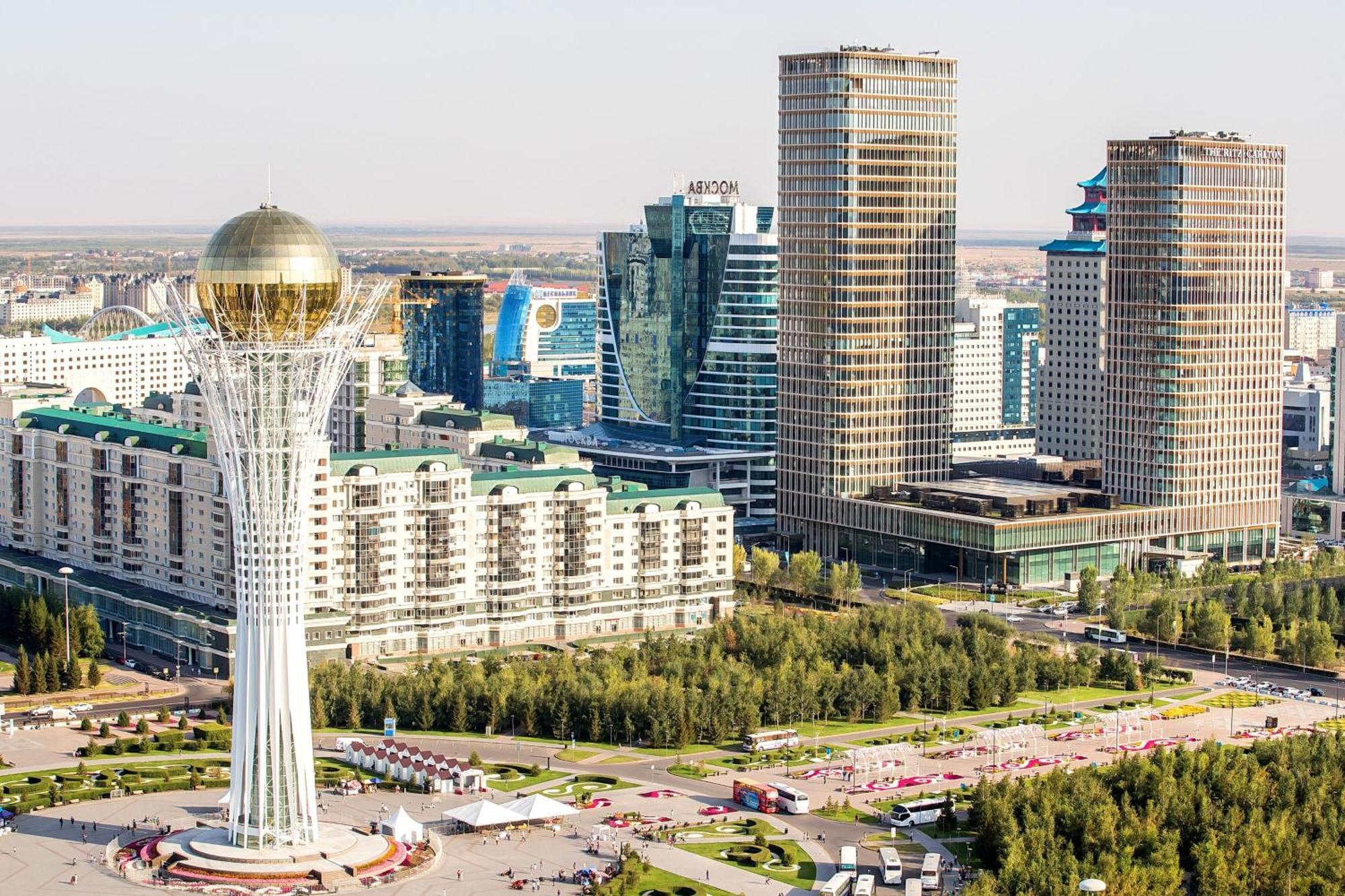 Hotel The Ritz-Carlton, Astana Zewnętrze zdjęcie