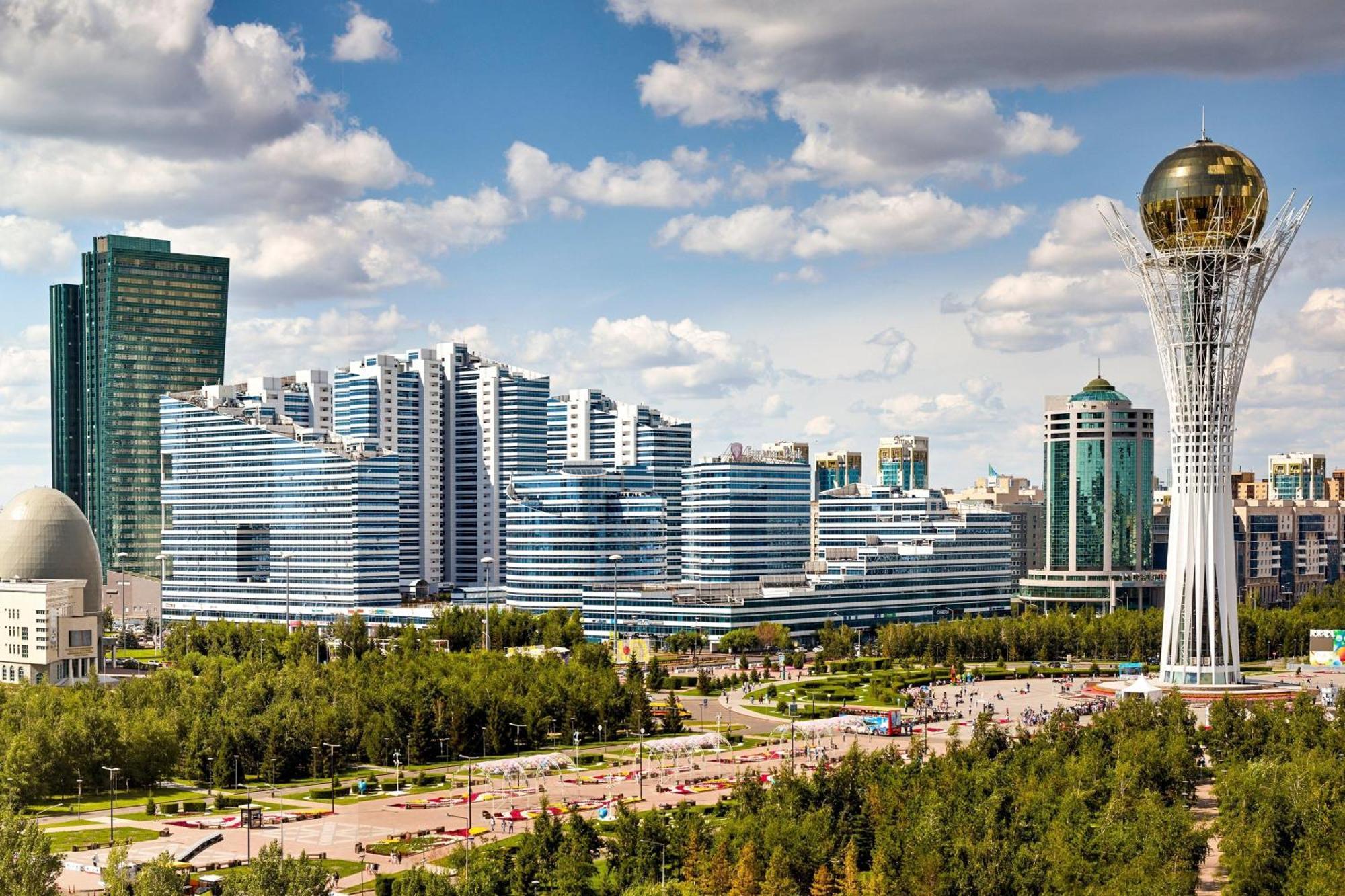 Hotel The Ritz-Carlton, Astana Zewnętrze zdjęcie